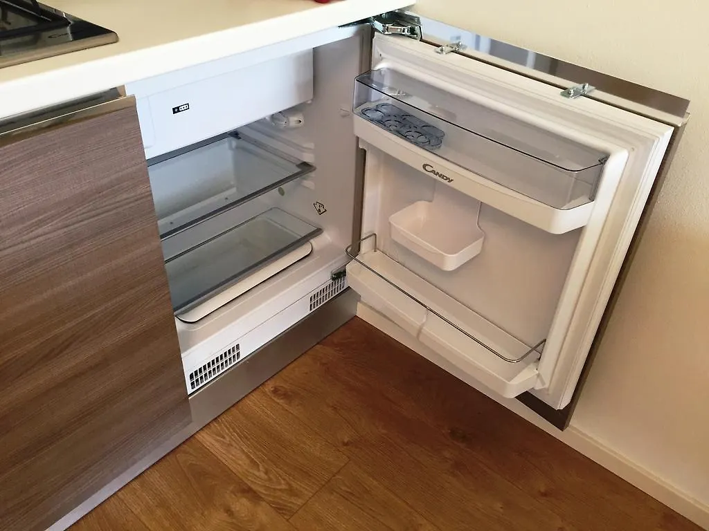 Дом отдыха Anna Apartments Castro  Италия